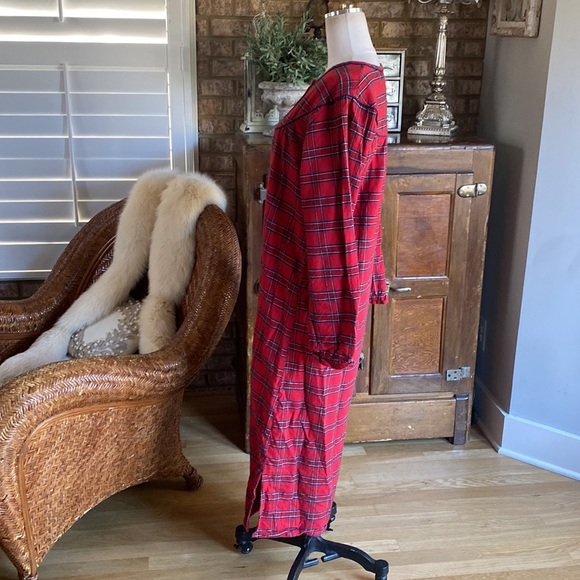 LEE VALLEY OF IRELAND RED PLAID NIGHTGOWN MEDIUM - Picture 5 of 9